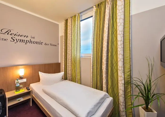 Mainstation Hotel 3*